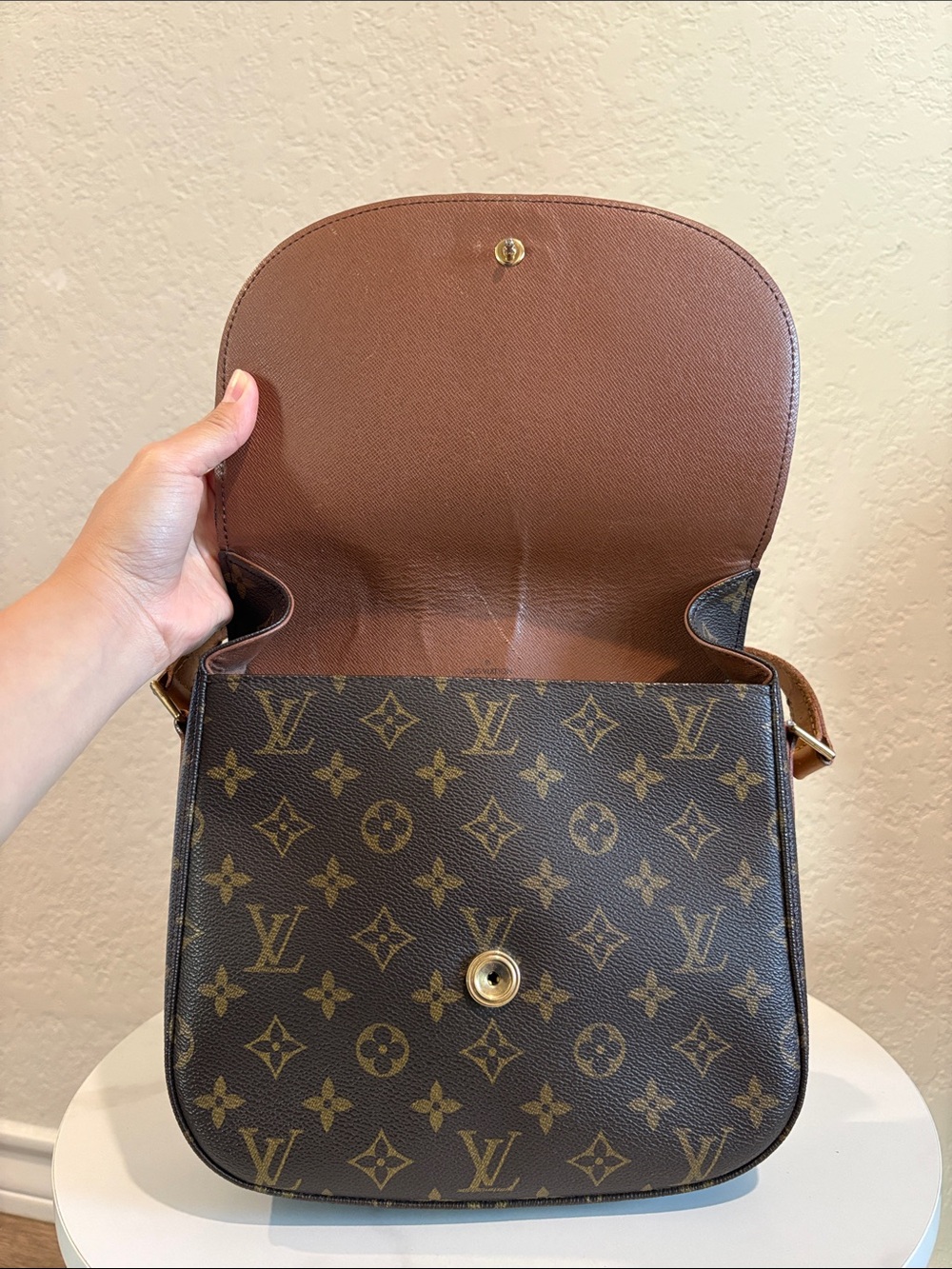 Sold Louis Vuitton TH0927 GM Saint Cloud Brown Monogram Crossbody Bag - Picture 3 of 16